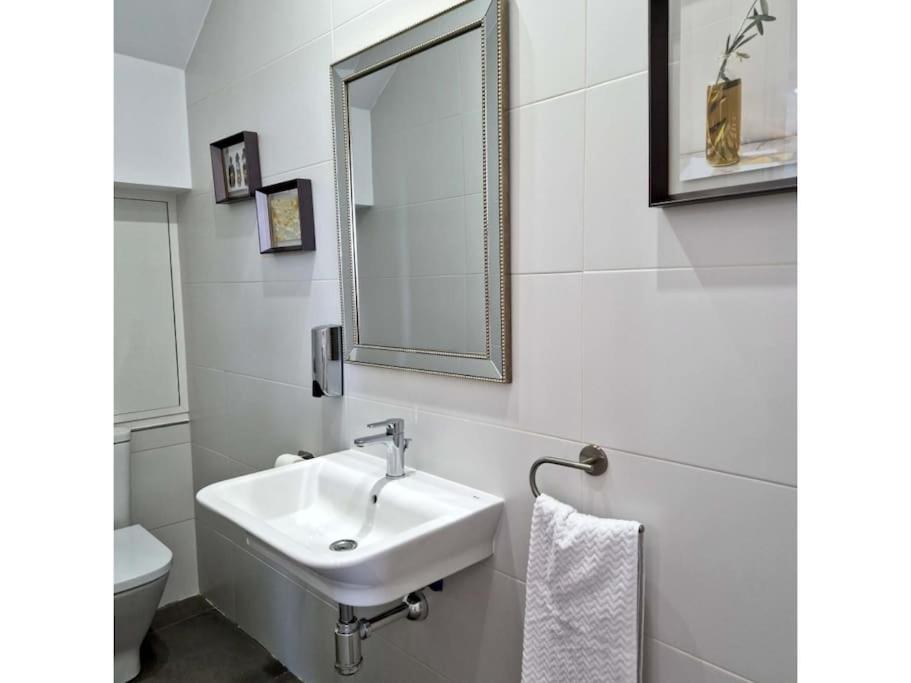 شقة Duplex De Diseno Jaen Centro-Catedral المظهر الخارجي الصورة